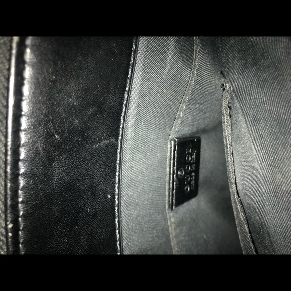 Men’s Gucci side bag used like new - Picture 5 of 6